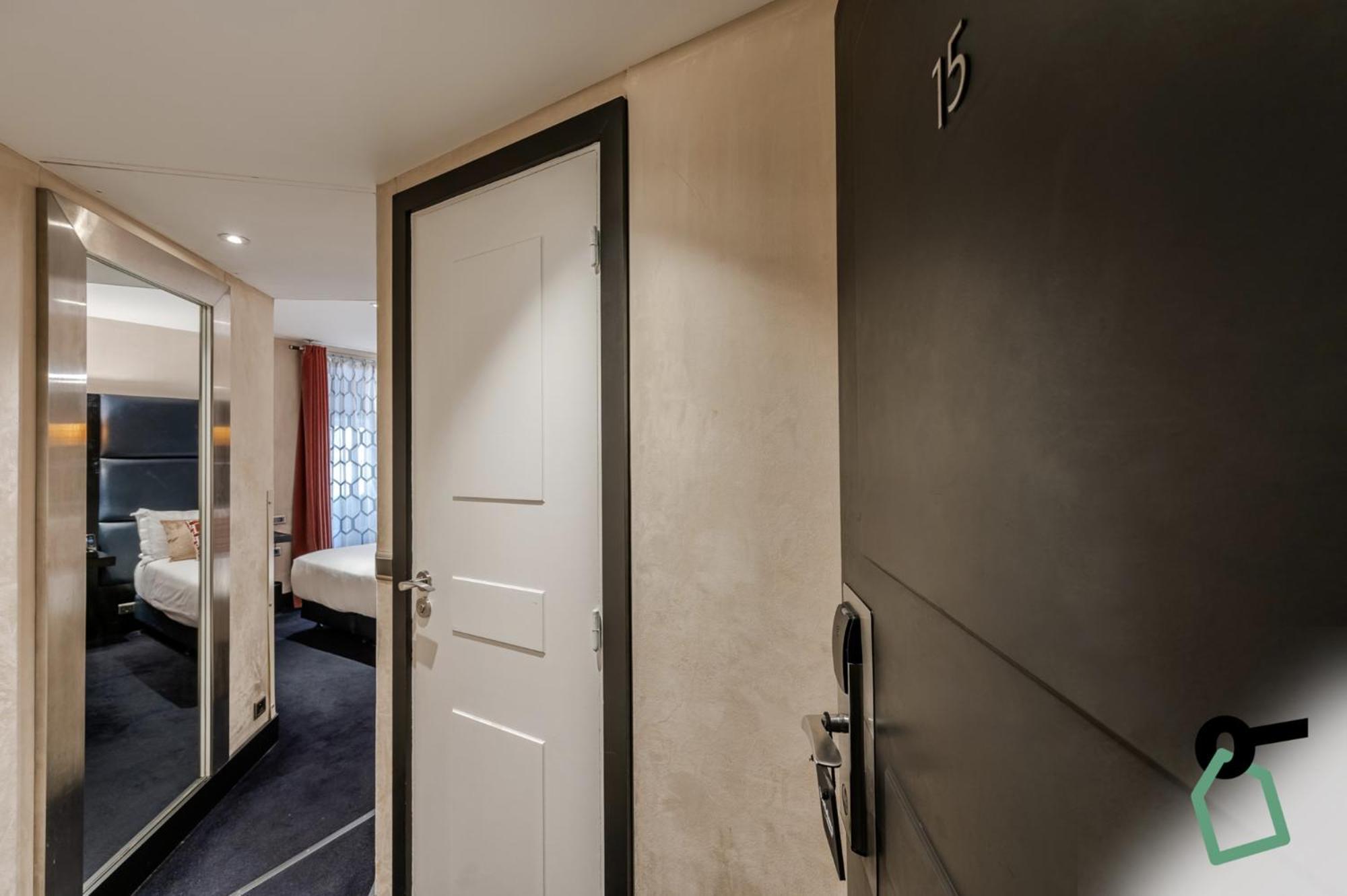 Hotiday Room Collection - Paris Arc De Triomphe Exterior foto